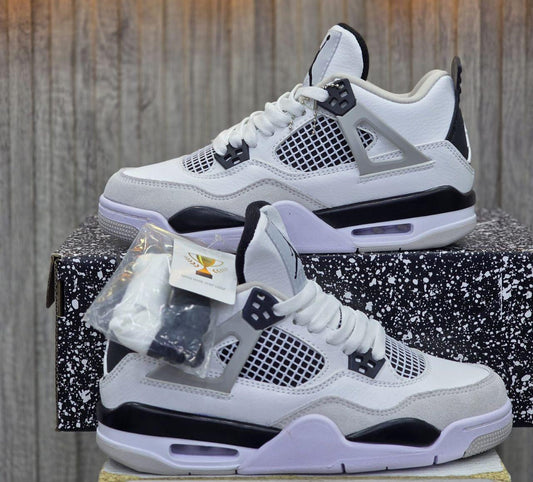 Air Jordan 4 White
